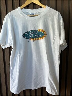 Vintage 1990s White Tultex Maui Hawaii Graphic T-Shirt Women’s L